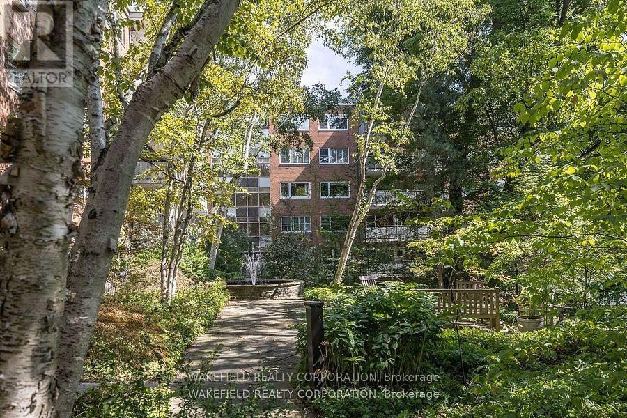 # 635 - 21 Dale Avenue, Toronto (Rosedale-Moore Park), Ontario  M4W 1K3 - Photo 21 - C12774520