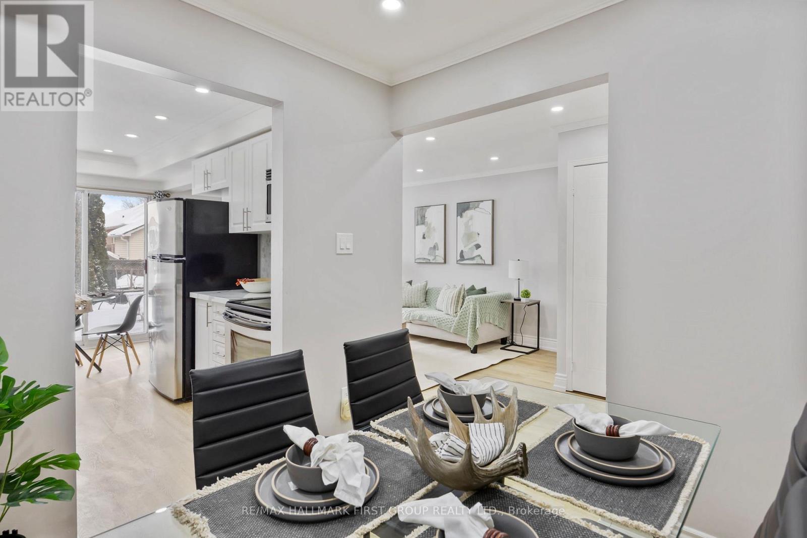 27 Mccullock Crescent, Ajax, Ontario  L1T 3X1 - Photo 12 - E12774492