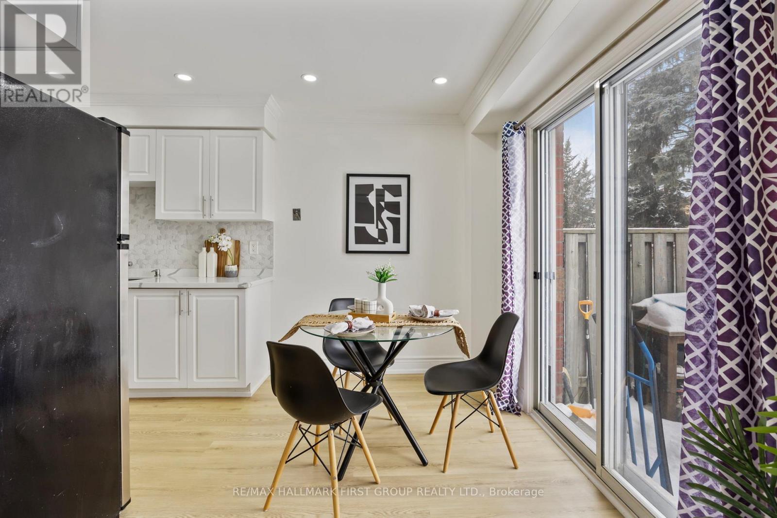 27 Mccullock Crescent, Ajax, Ontario  L1T 3X1 - Photo 16 - E12774492