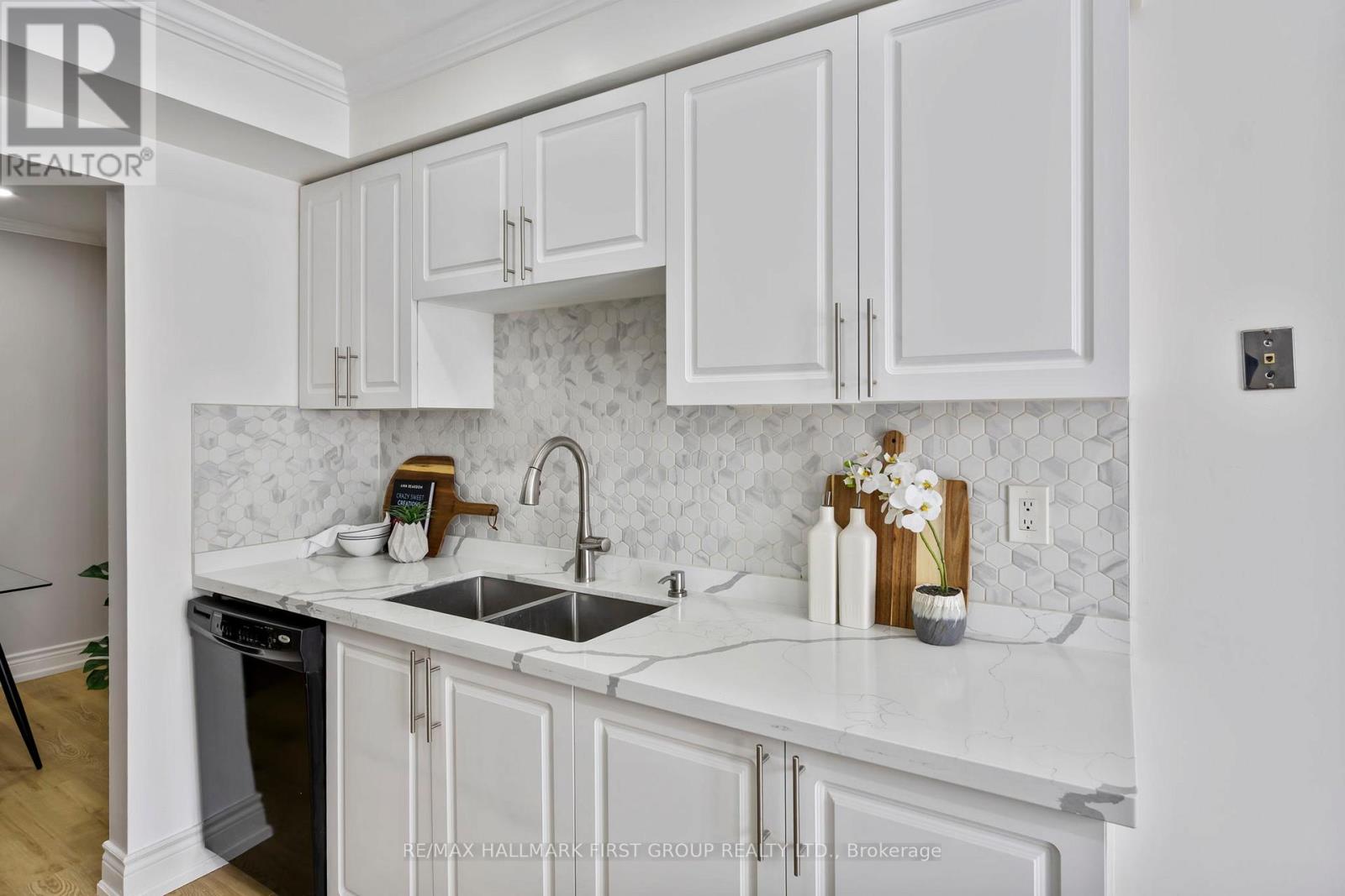 27 Mccullock Crescent, Ajax, Ontario  L1T 3X1 - Photo 17 - E12774492