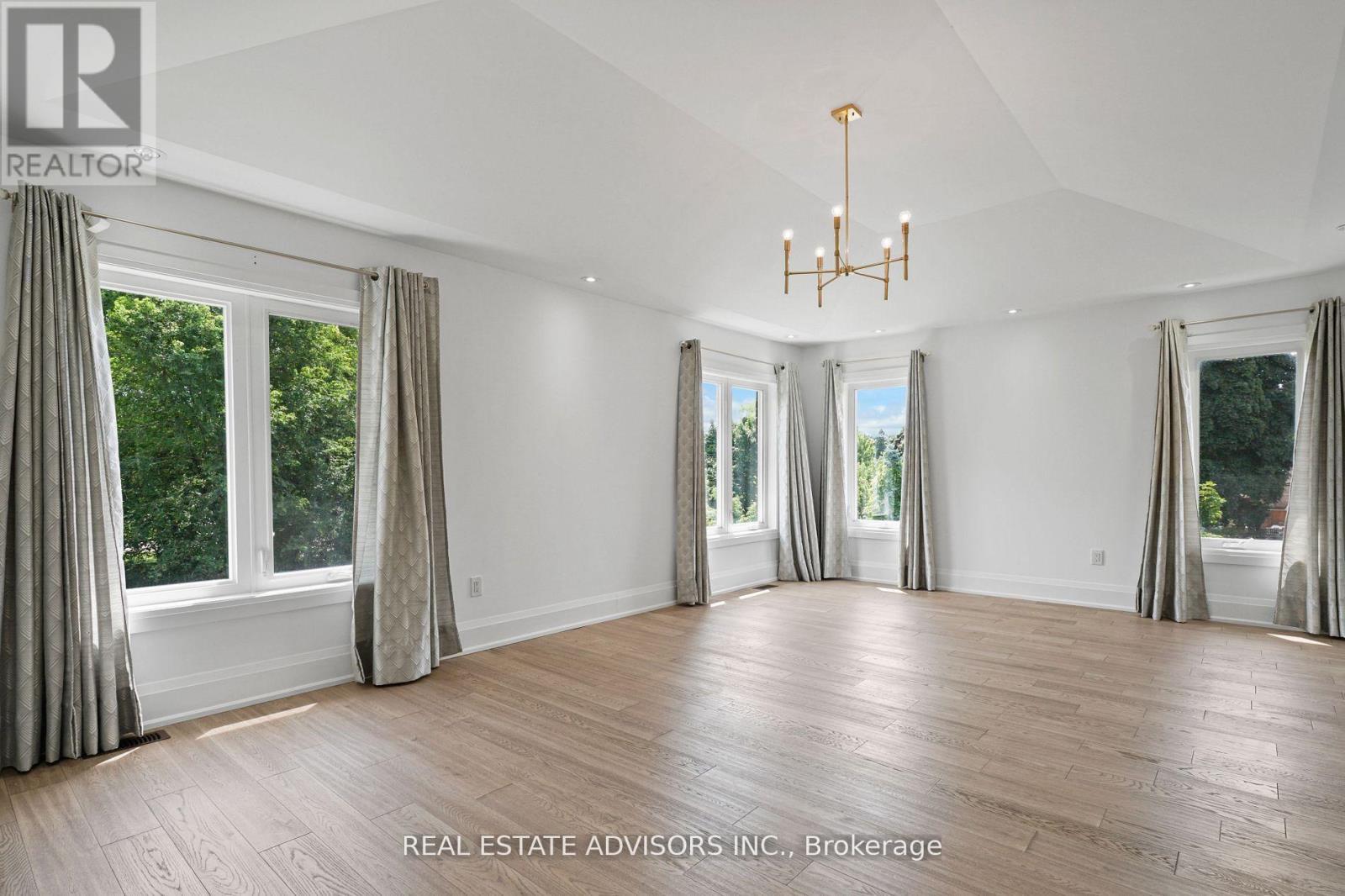 69 Fenwood Heights, Toronto, Ontario  M1M 2W1 - Photo 19 - E12774530