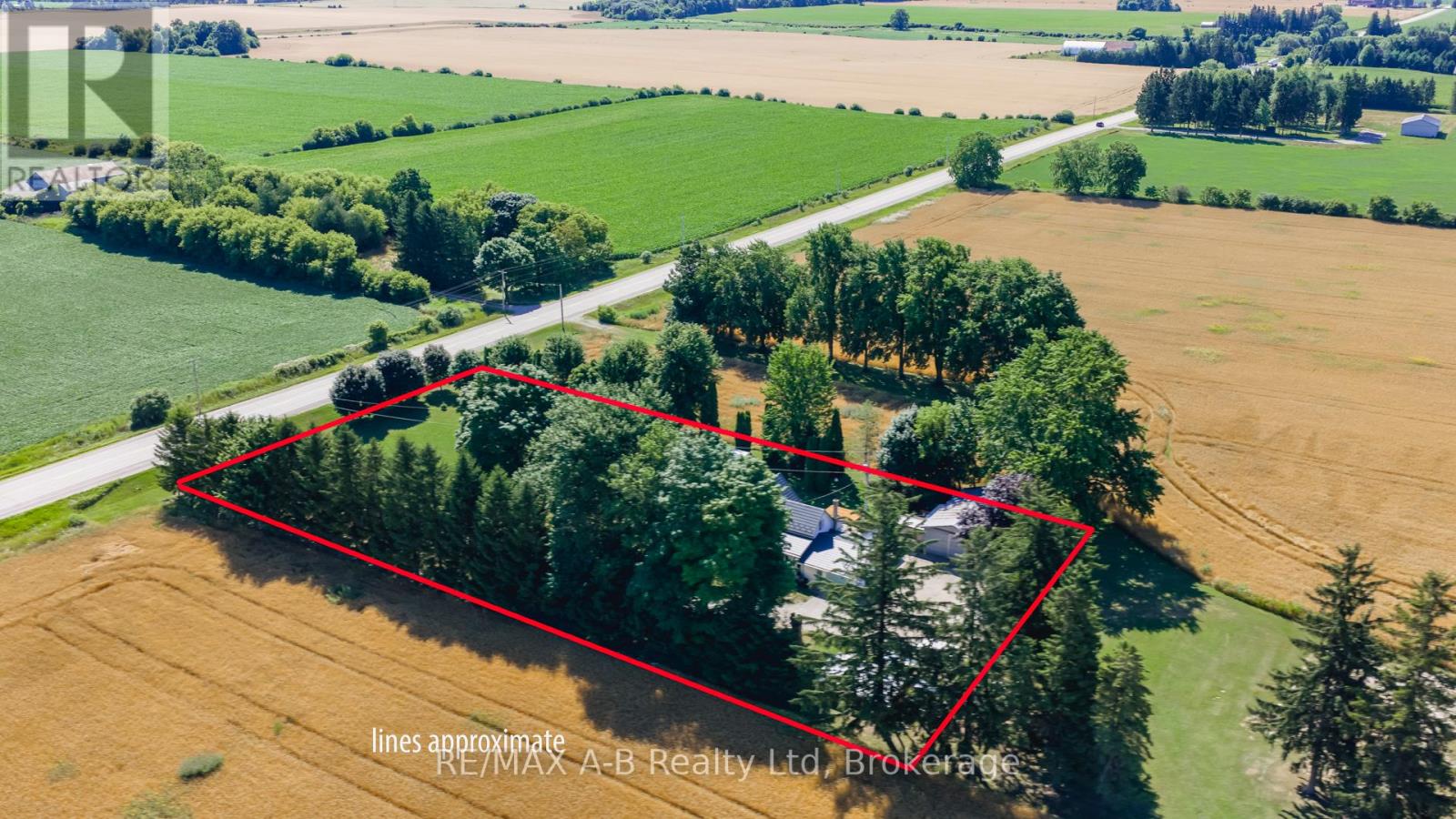 24189 Wellburn Road, Thames Centre, Ontario  N4X 1C6 - Photo 2 - X12474344