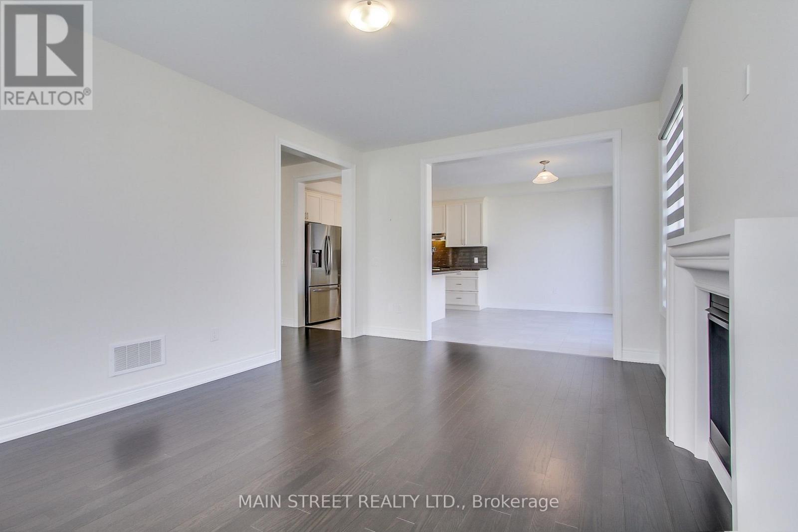 2 Bill Guy Drive, Georgina, Ontario  L4P 0H9 - Photo 13 - N12774430