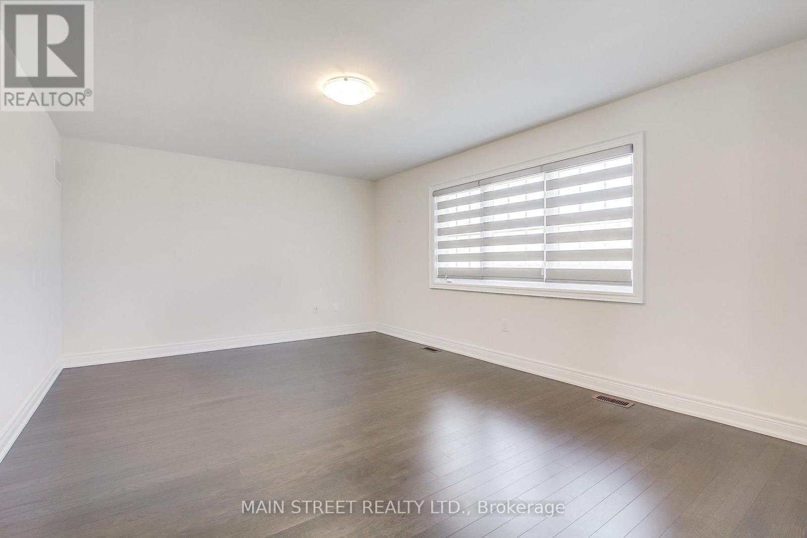 2 Bill Guy Drive, Georgina, Ontario  L4P 0H9 - Photo 17 - N12774430