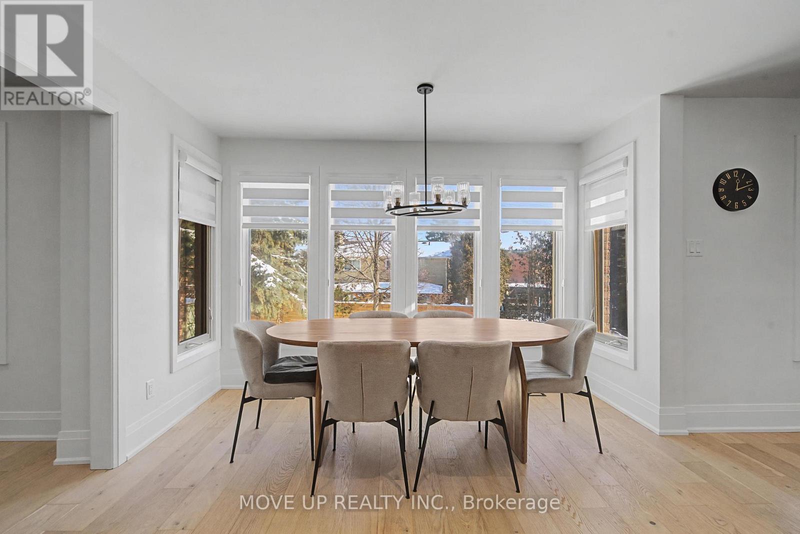 297 Burford Street, Newmarket, Ontario  L3Y 6E7 - Photo 14 - N12774512