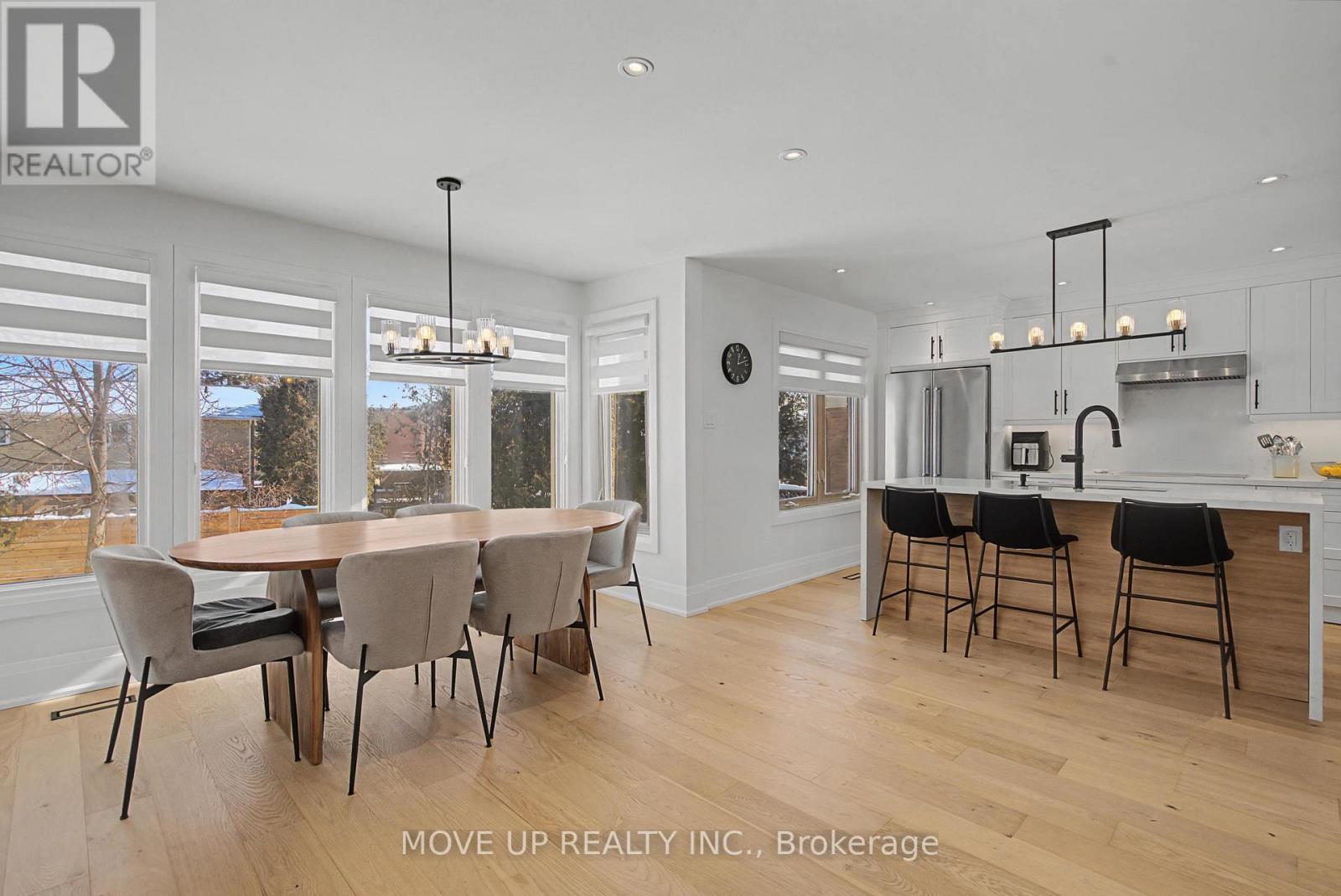 297 Burford Street, Newmarket, Ontario  L3Y 6E7 - Photo 15 - N12774512