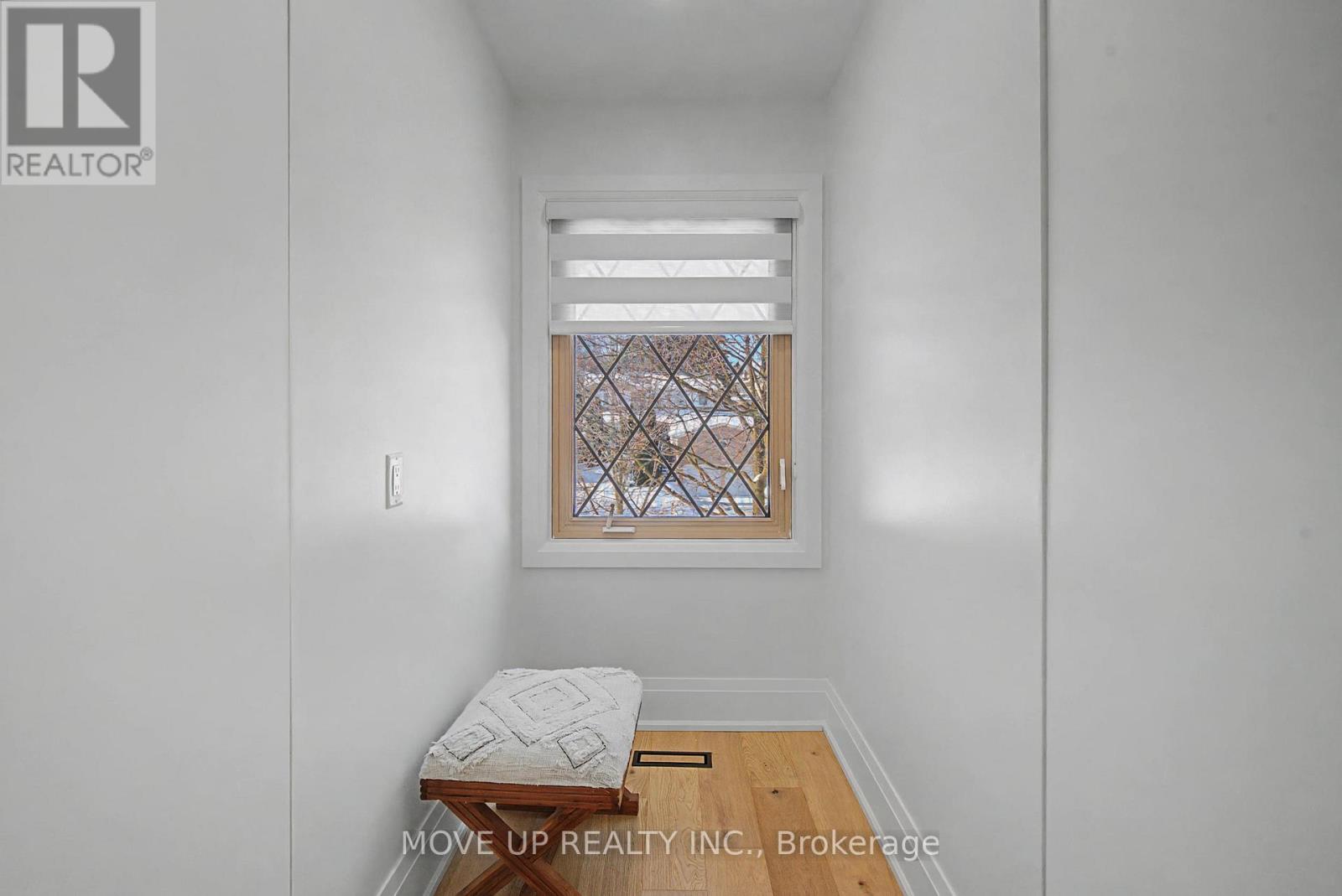 297 Burford Street, Newmarket, Ontario  L3Y 6E7 - Photo 26 - N12774512