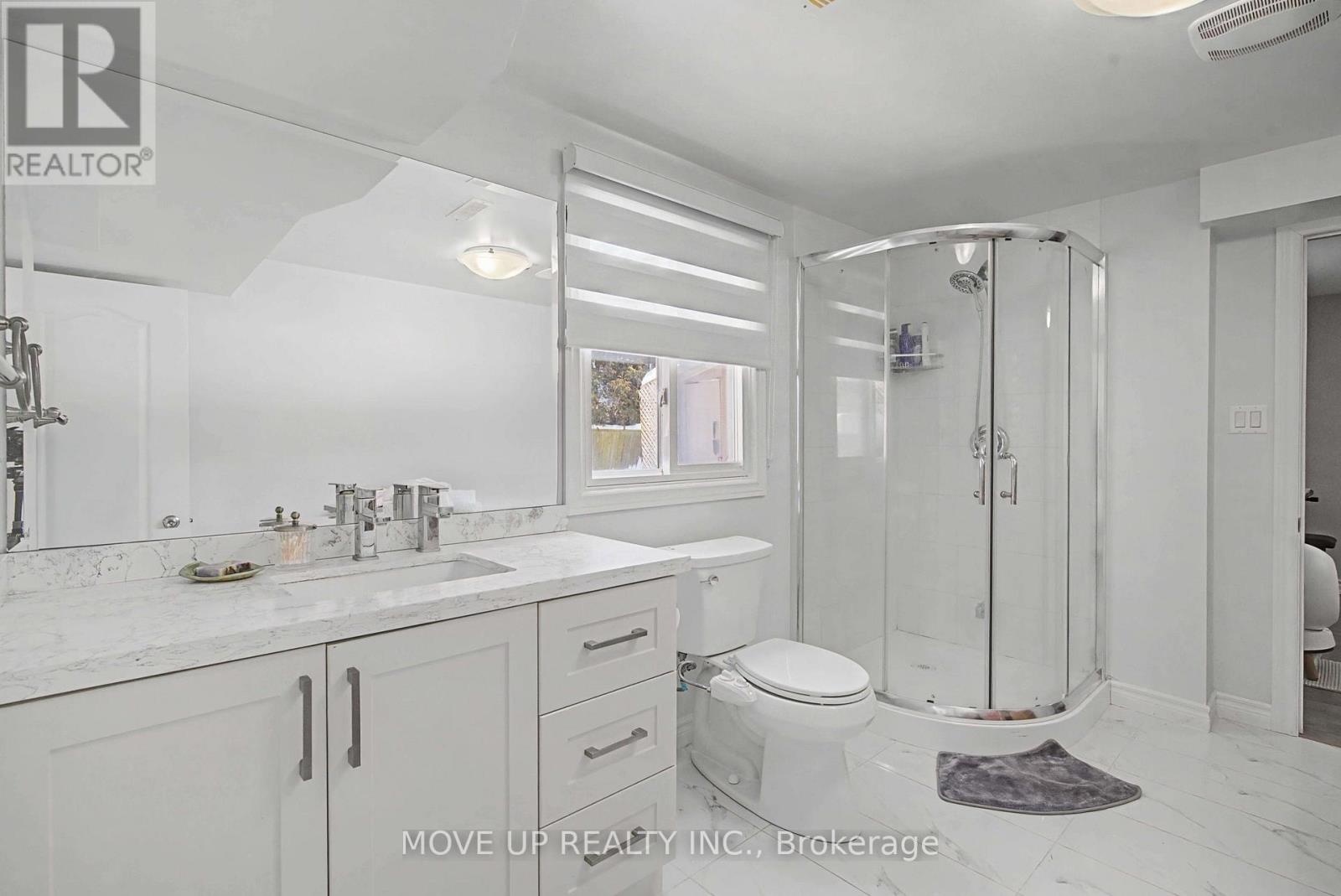 297 Burford Street, Newmarket, Ontario  L3Y 6E7 - Photo 34 - N12774512