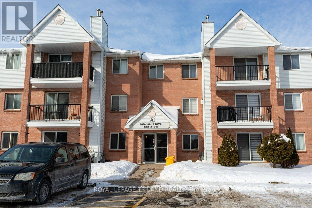 6 - 1096 JALNA BOULEVARD, London South, Ontario