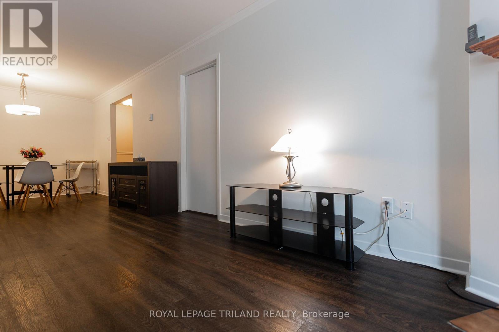 Photo 7 of 25 for 6 - 1096 Jalna Boulevard