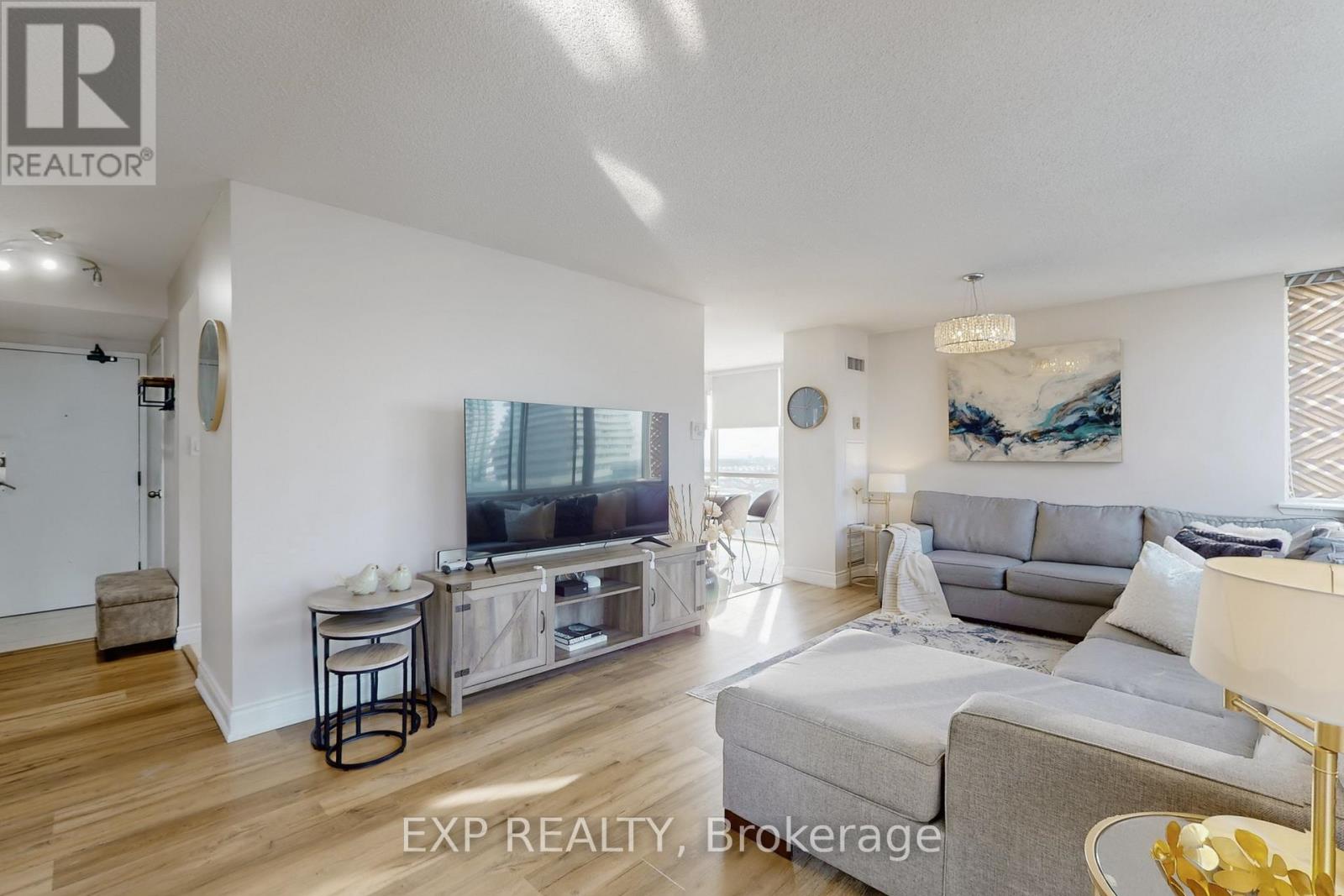 1001 - 350 Webb Drive, Mississauga, Ontario  L5B 3W4 - Photo 20 - W12774444