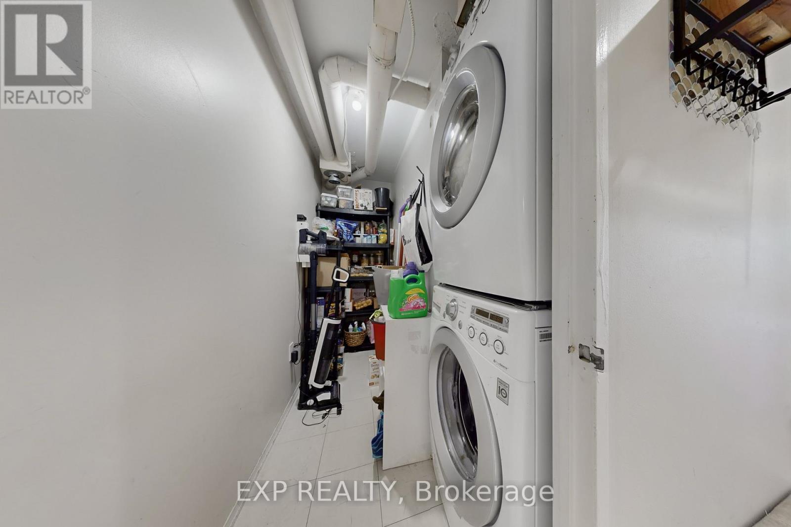 1001 - 350 Webb Drive, Mississauga, Ontario  L5B 3W4 - Photo 34 - W12774444