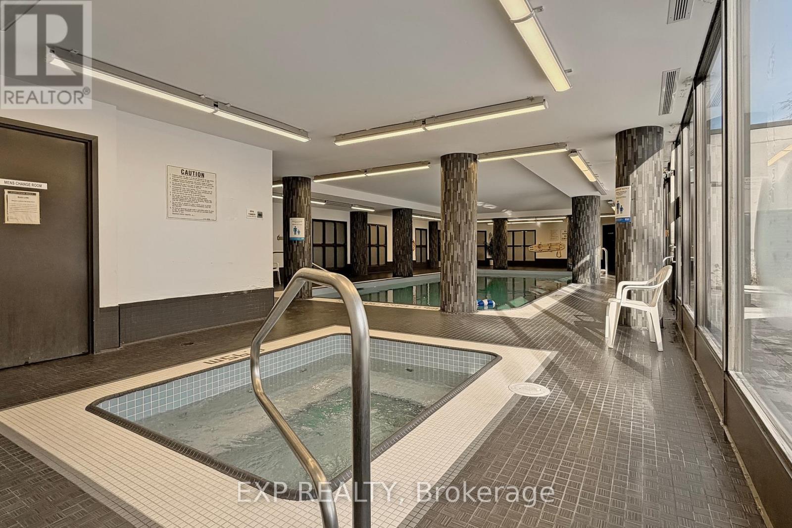 1001 - 350 Webb Drive, Mississauga, Ontario  L5B 3W4 - Photo 41 - W12774444