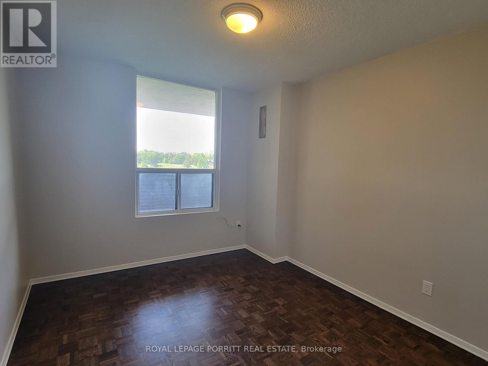 907 - 1535 Lakeshore Road E, Mississauga, Ontario  L5E 3E2 - Photo 13 - W12774458