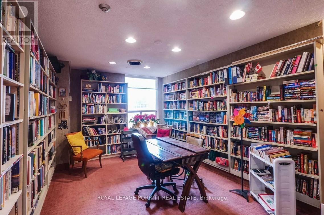 907 - 1535 Lakeshore Road E, Mississauga, Ontario  L5E 3E2 - Photo 22 - W12774458