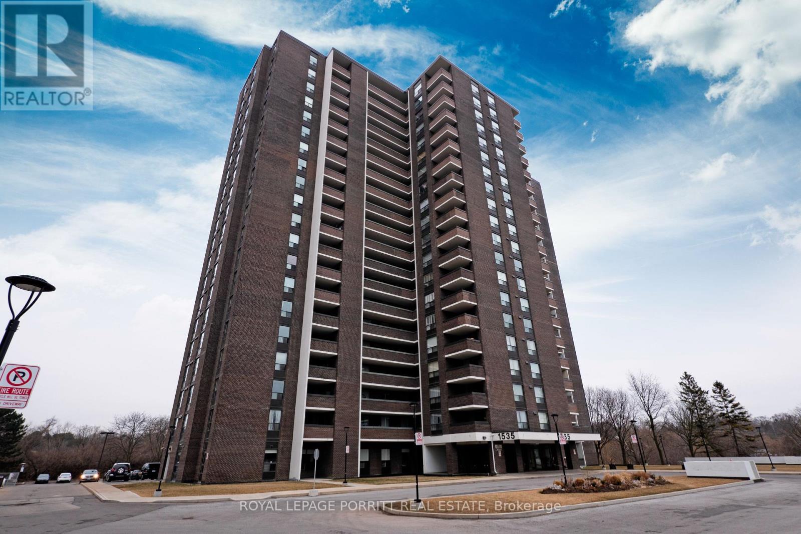 907 - 1535 Lakeshore Road E, Mississauga, Ontario  L5E 3E2 - Photo 31 - W12774458