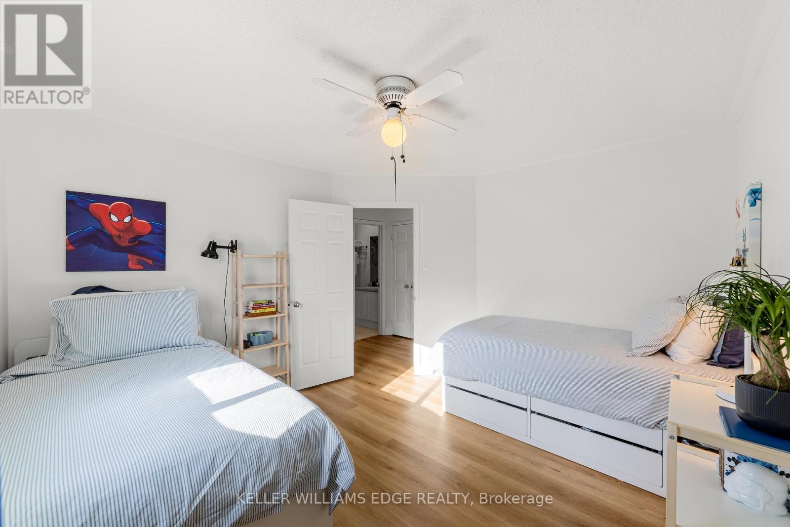 4401 Vallence Drive, Burlington, Ontario  L7L 6J7 - Photo 22 - W12774460