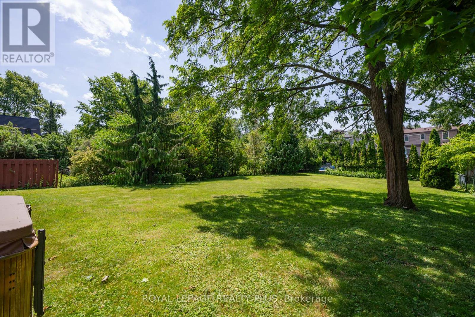 2034 Harvest Drive, Mississauga, Ontario  L4Y 1T6 - Photo 39 - W12774490