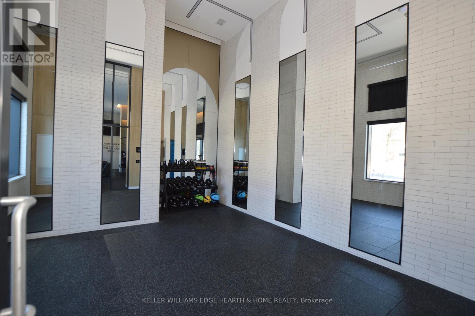 310 - 2088 James Street, Burlington (Brant), Ontario  L7R 0H2 - Photo 7 - W12774502