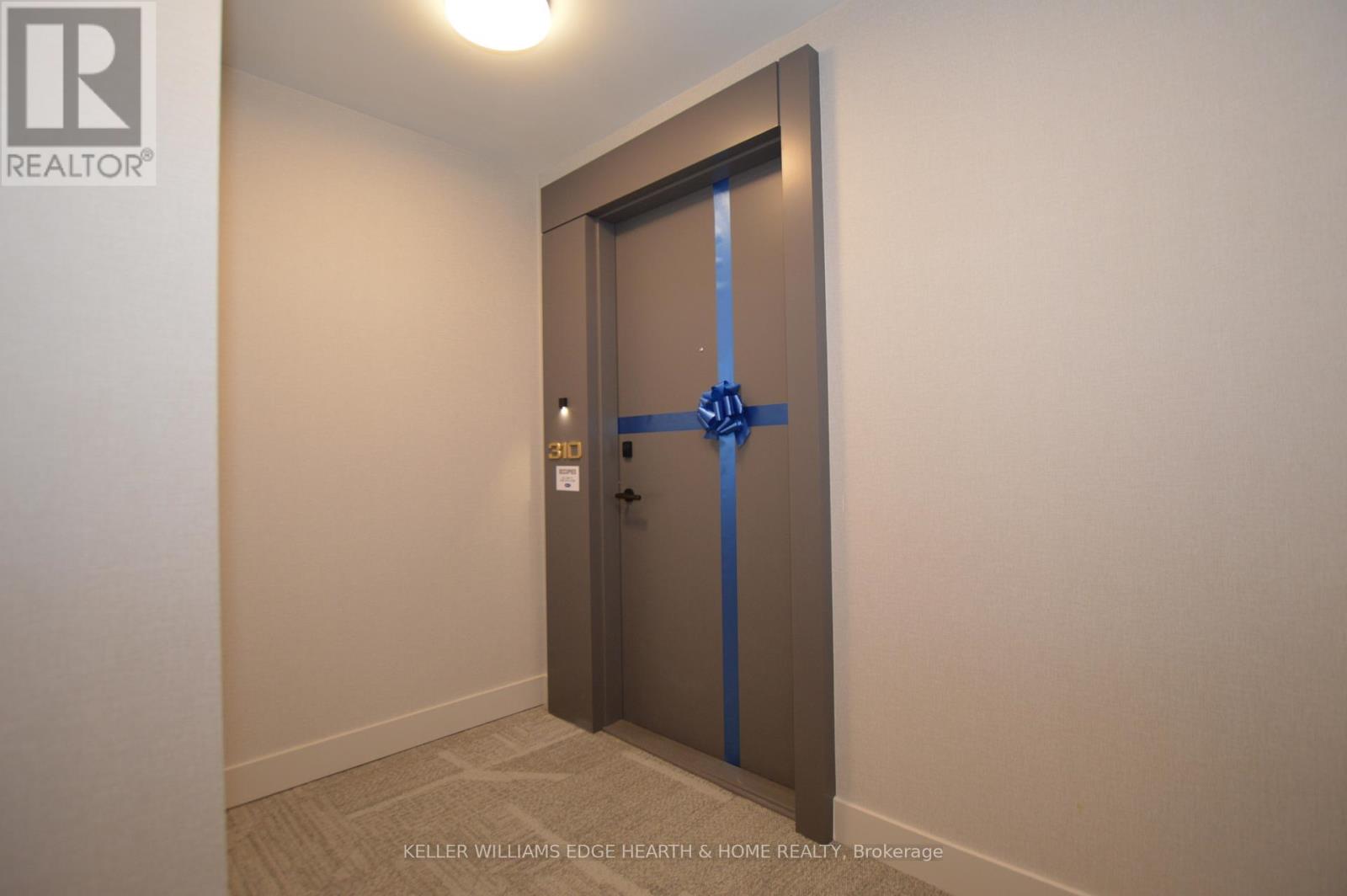 310 - 2088 James Street, Burlington (Brant), Ontario  L7R 0H2 - Photo 9 - W12774502