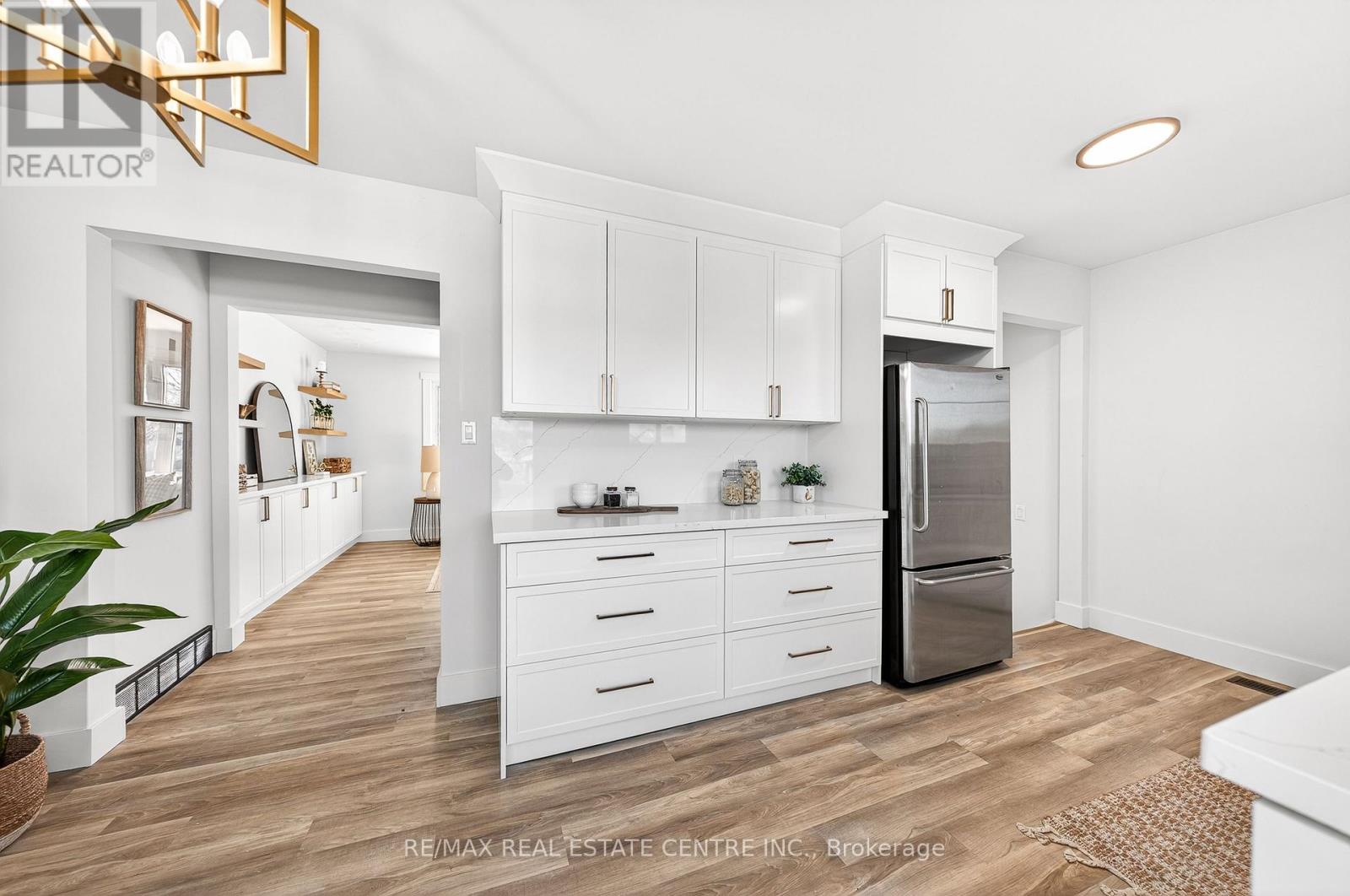 97 Moffat Drive, Cambridge, Ontario  N1R 6C1 - Photo 14 - X12774438