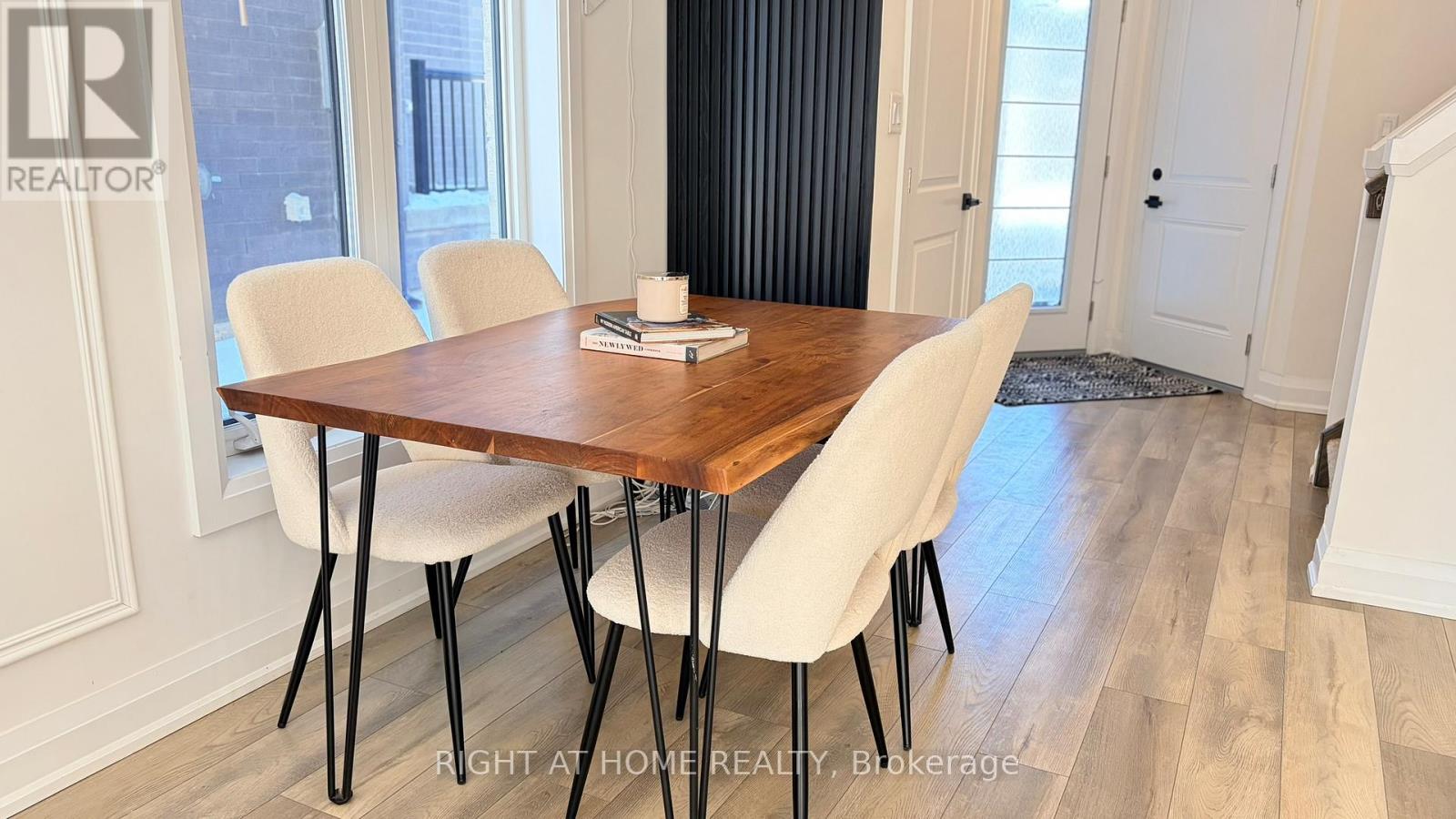 205 Longboat Run W, Brantford, Ontario  N3T 0T2 - Photo 12 - X12774482