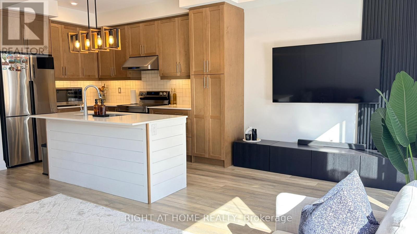 205 Longboat Run W, Brantford, Ontario  N3T 0T2 - Photo 14 - X12774482