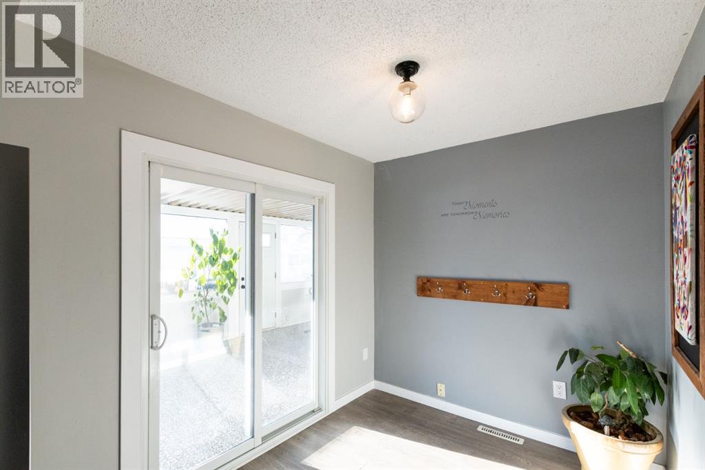 5218 Lawton Avenue, Blackfalds, Alberta  T0M 0J0 - Photo 9 - A2272665