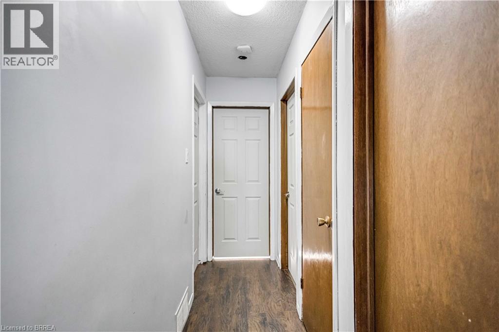 15 Autumn Road, Brantford, Ontario  N3R 7B1 - Photo 14 - 40795313