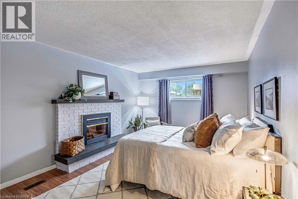 15 Autumn Road, Brantford, Ontario  N3R 7B1 - Photo 22 - 40795313