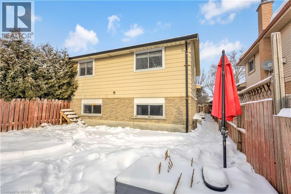 15 Autumn Road, Brantford, Ontario  N3R 7B1 - Photo 30 - 40795313