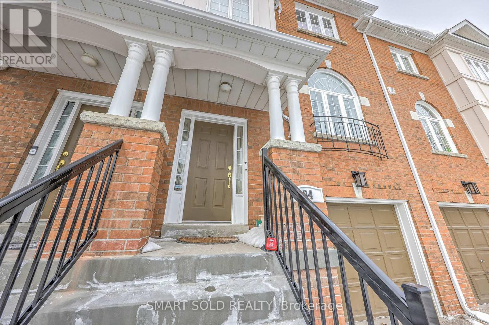 84 - 190 Harding Boulevard, Richmond Hill, Ontario  L4C 0J9 - Photo 2 - N12770328