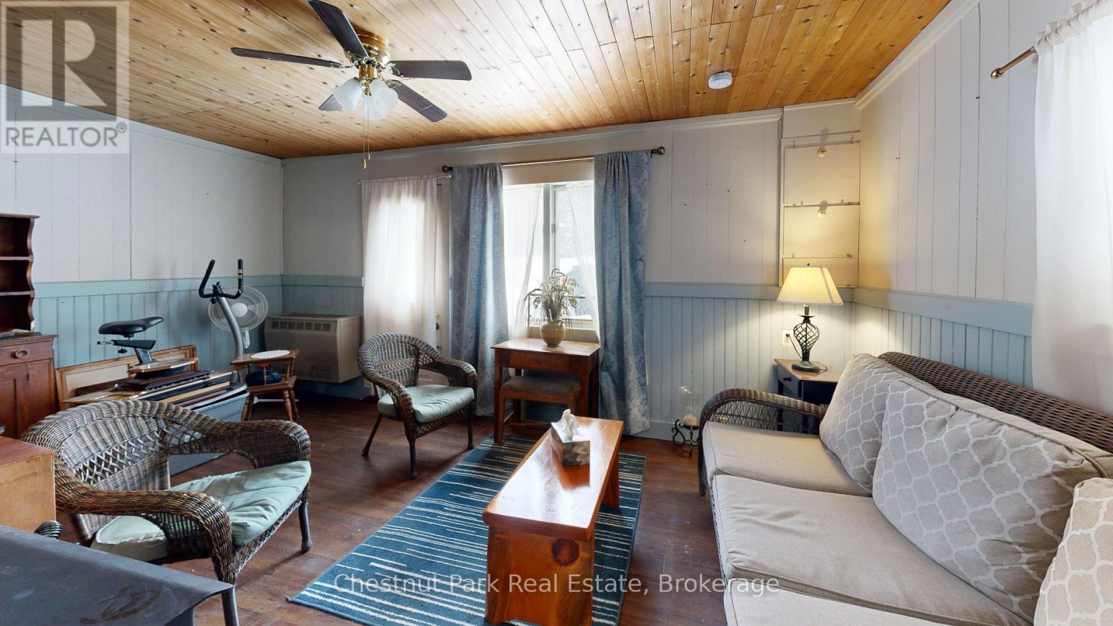 2026 Muskoka Rd 118 Road W, Muskoka Lakes, Ontario  P1L 1W8 - Photo 13 - X12774582