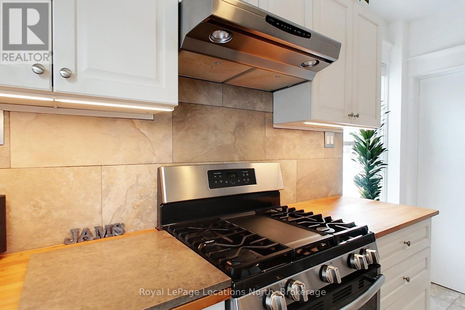 76 Trowbridge Street W, Meaford, Ontario  N4L 1G3 - Photo 7 - X12774644