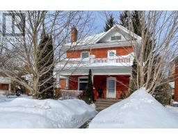 76 TROWBRIDGE STREET W, meaford, Ontario