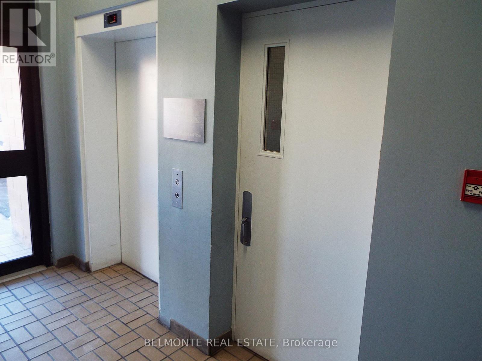 2nd & 3rd Floor - 17 King Street E, Oshawa (Central), Ontario  L1H 1A8 - Photo 7 - E12774592