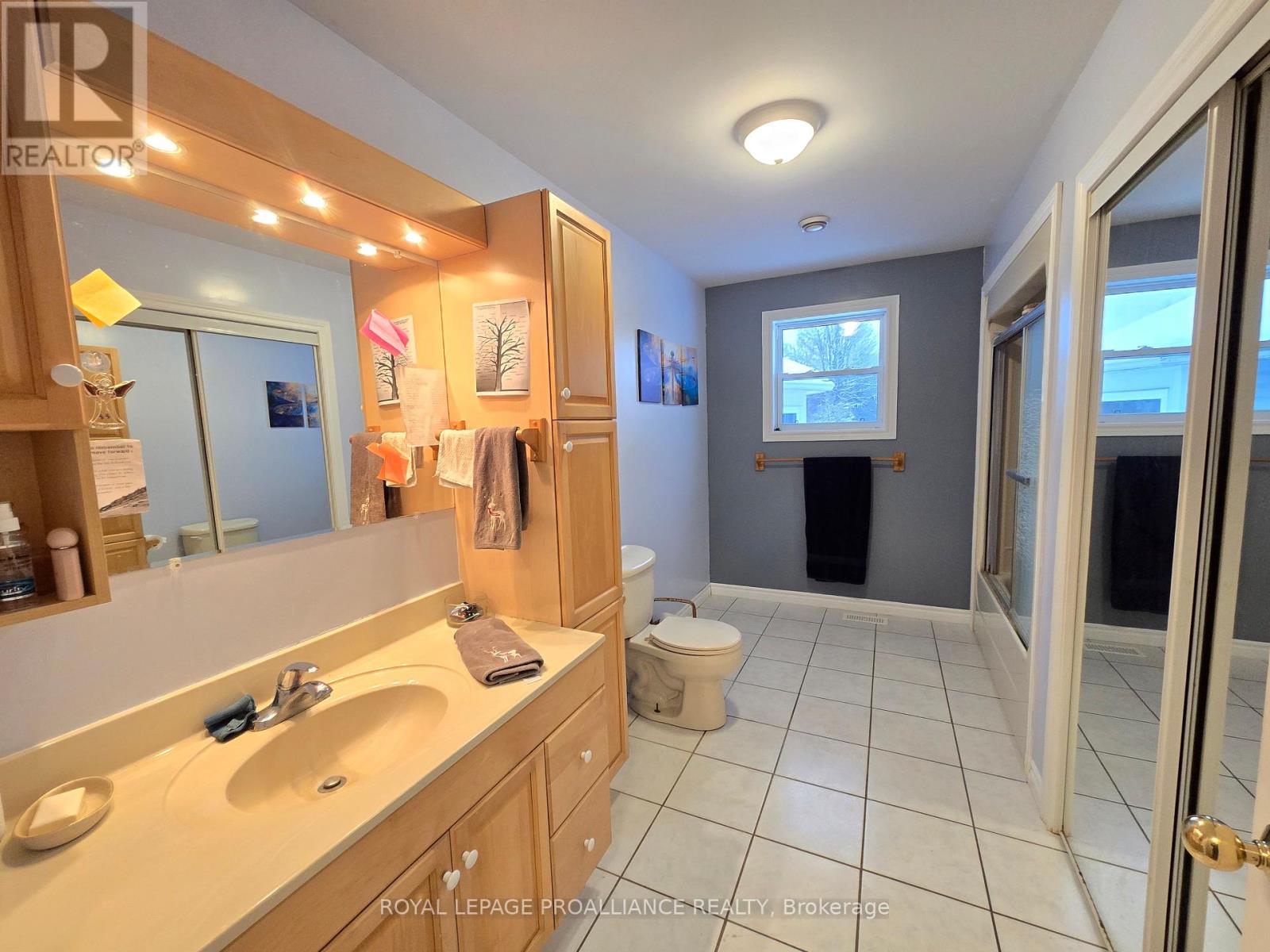 118 Hubbs Road, Prince Edward County (Ameliasburg Ward), Ontario  K0K 1A0 - Photo 14 - X12774598