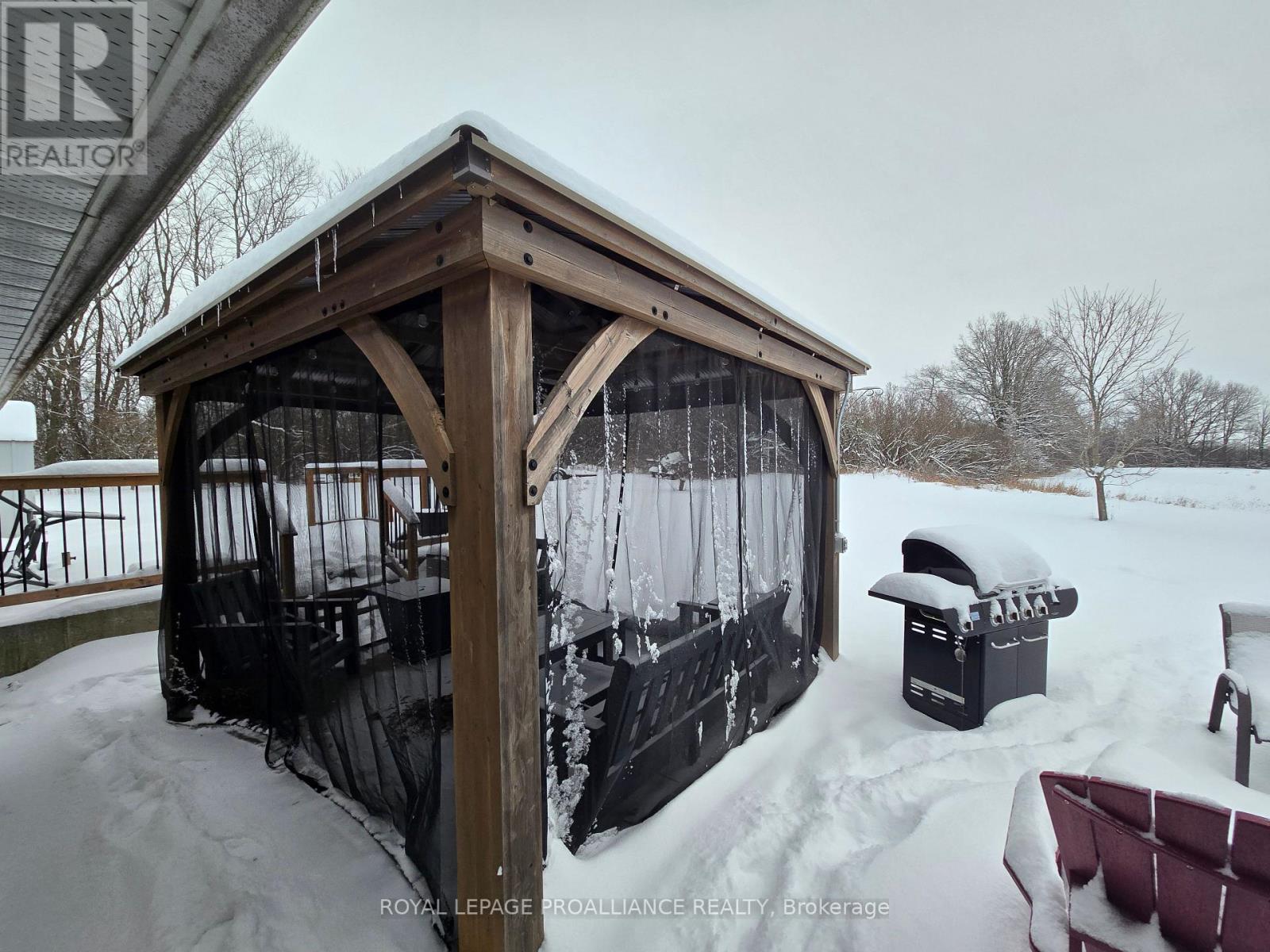 118 Hubbs Road, Prince Edward County (Ameliasburg Ward), Ontario  K0K 1A0 - Photo 21 - X12774598