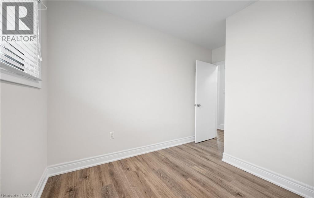 11 Rockwood Avenue, St. Catharines, Ontario  L2P 1E3 - Photo 26 - 40794830