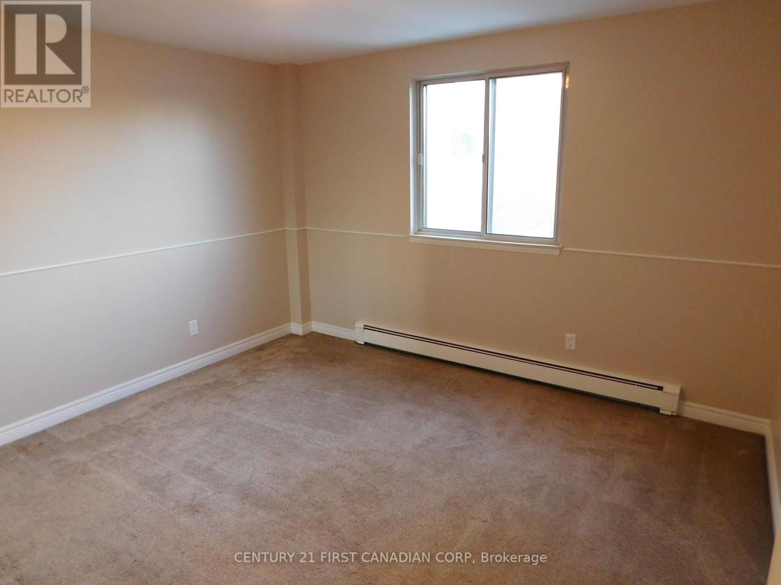 205 - 440 Central Avenue, London East, Ontario  N6B 2E5 - Photo 10 - X12774636