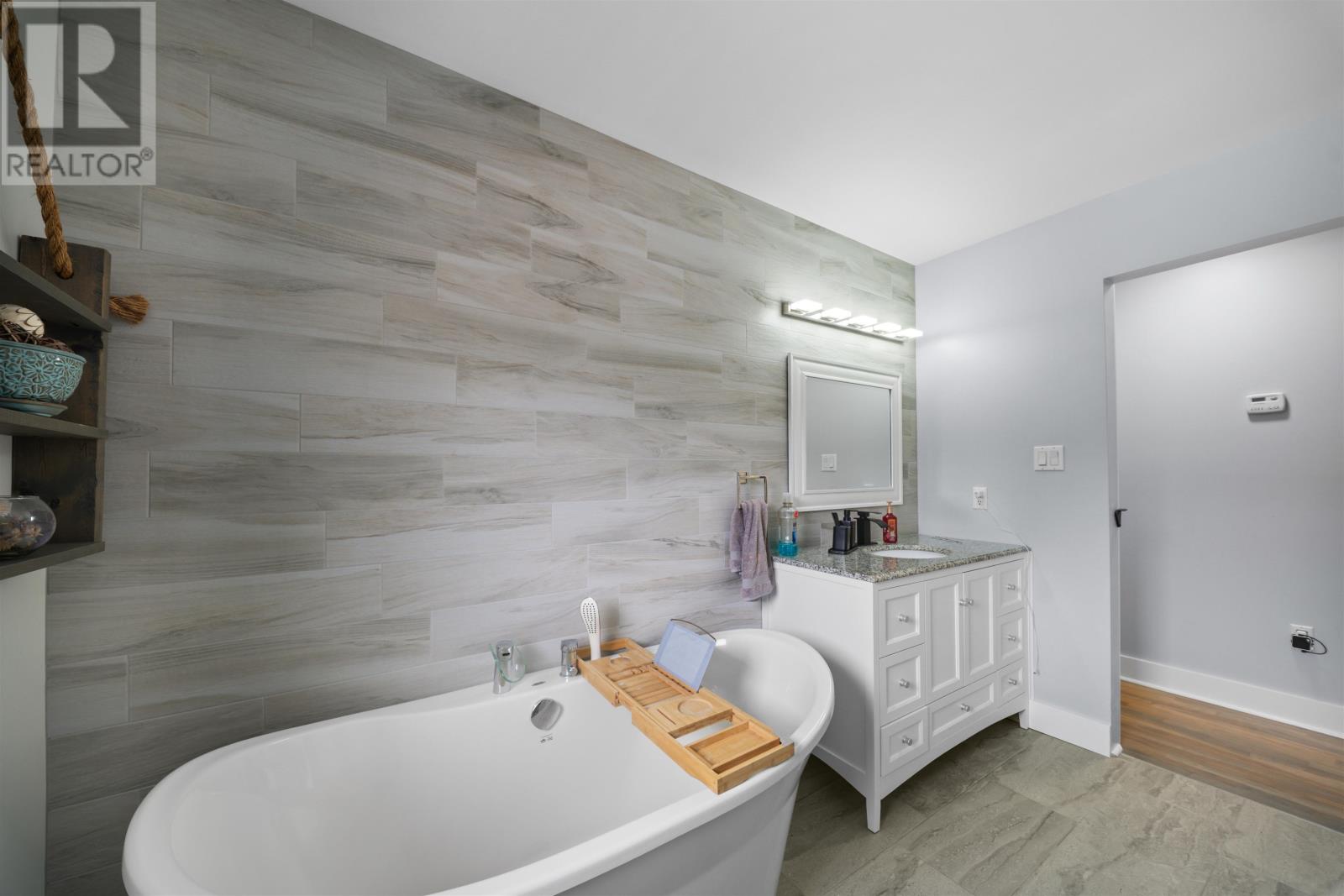 35 Fairway Avenue, Summerside, Prince Edward Island  C1N 5L8 - Photo 14 - 202602488