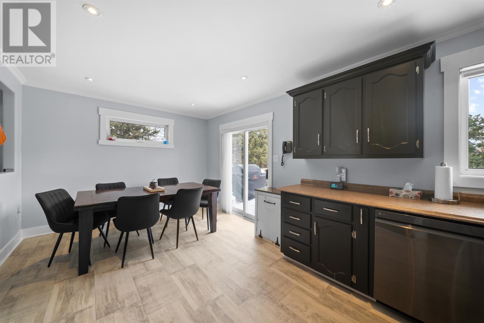 35 Fairway Avenue, Summerside, Prince Edward Island  C1N 5L8 - Photo 4 - 202602488