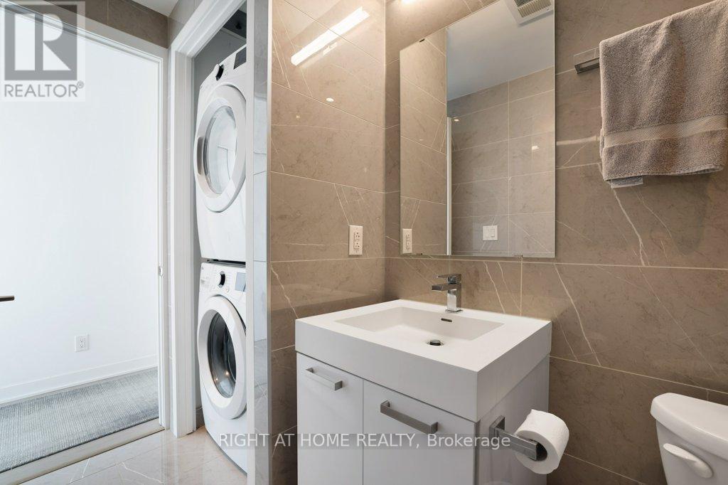 2002 - 203 Catherine Street, Ottawa, Ontario  K2P 1J5 - Photo 11 - X12774556