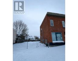 360 BOOTH STREET, Ottawa, Ontario