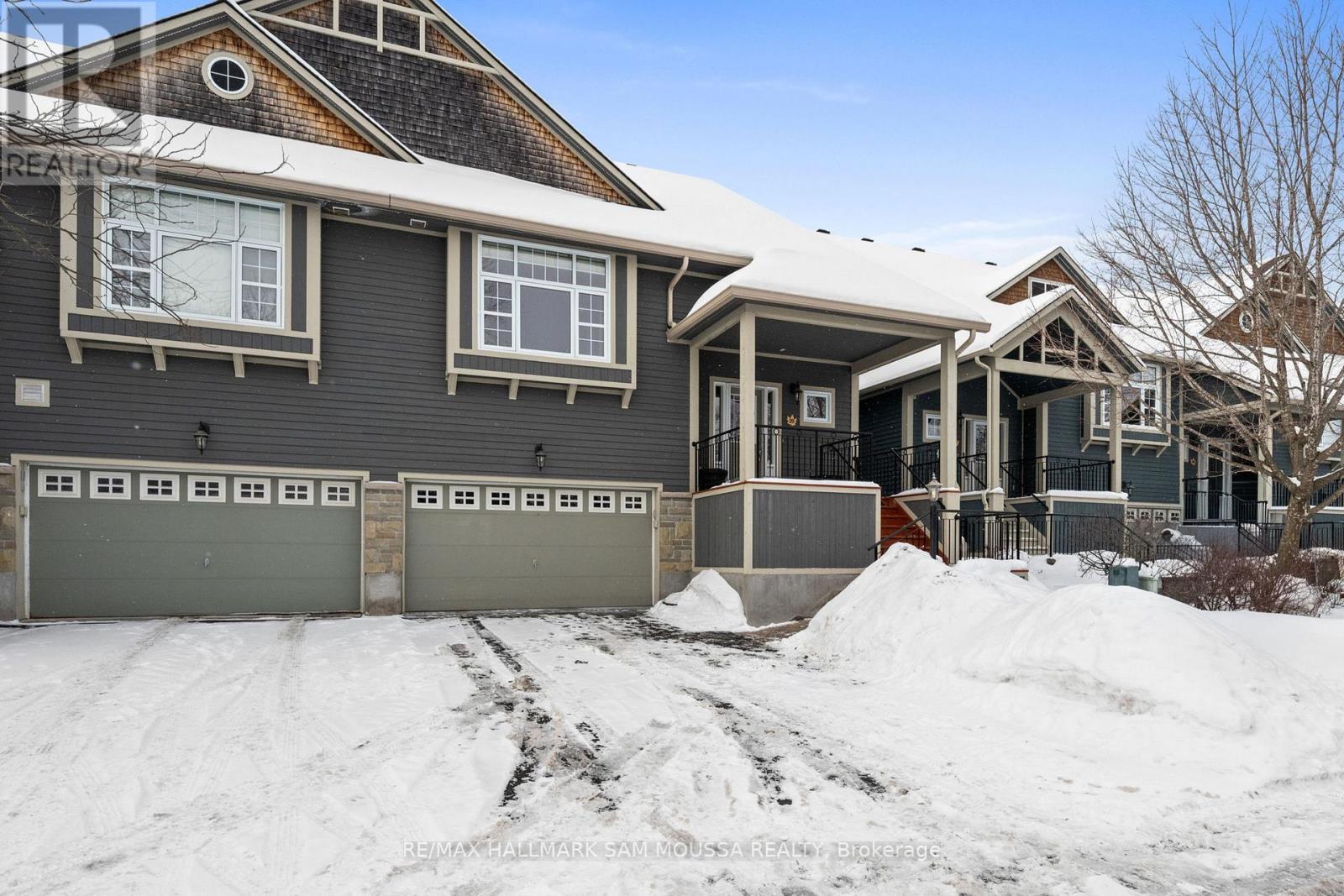 25 Marsh Sparrow Private, Ottawa, Ontario  K2K 3P1 - Photo 2 - X12774672
