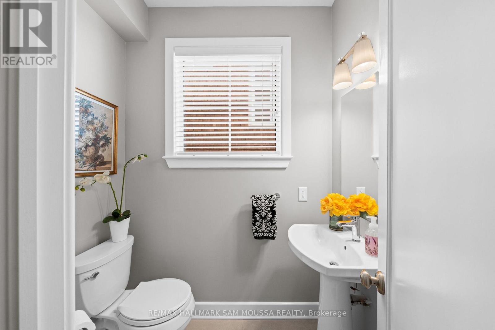 25 Marsh Sparrow Private, Ottawa, Ontario  K2K 3P1 - Photo 20 - X12774672