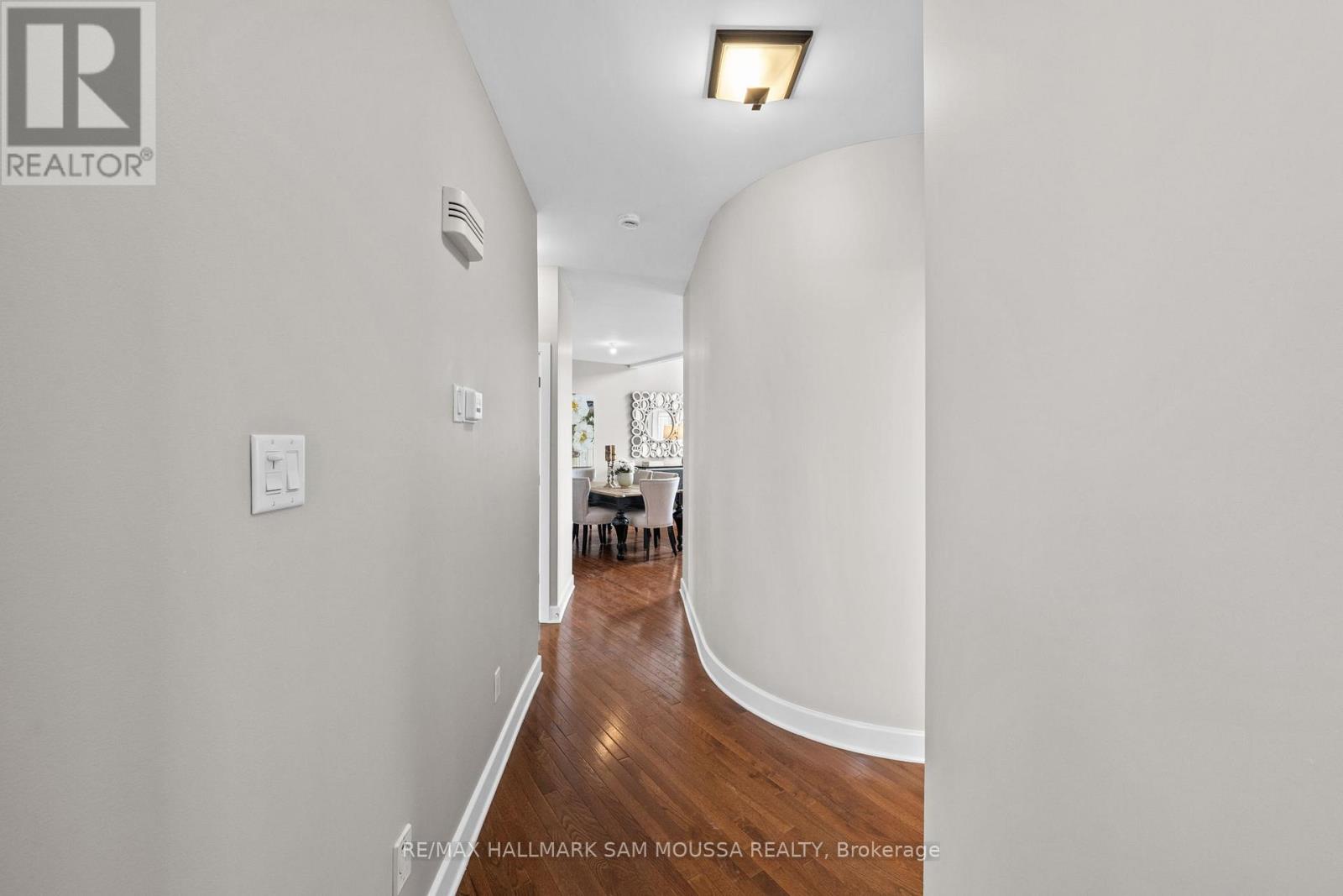 25 Marsh Sparrow Private, Ottawa, Ontario  K2K 3P1 - Photo 6 - X12774672