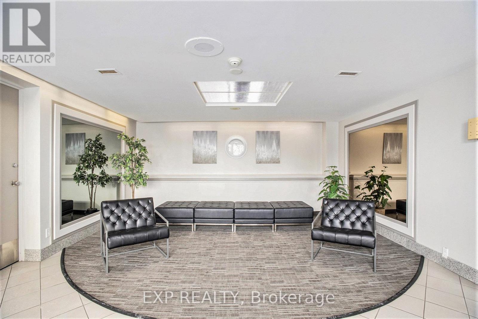 706 - 915 Elmsmere Road, Ottawa, Ontario  K1J 8H8 - Photo 5 - X12774684