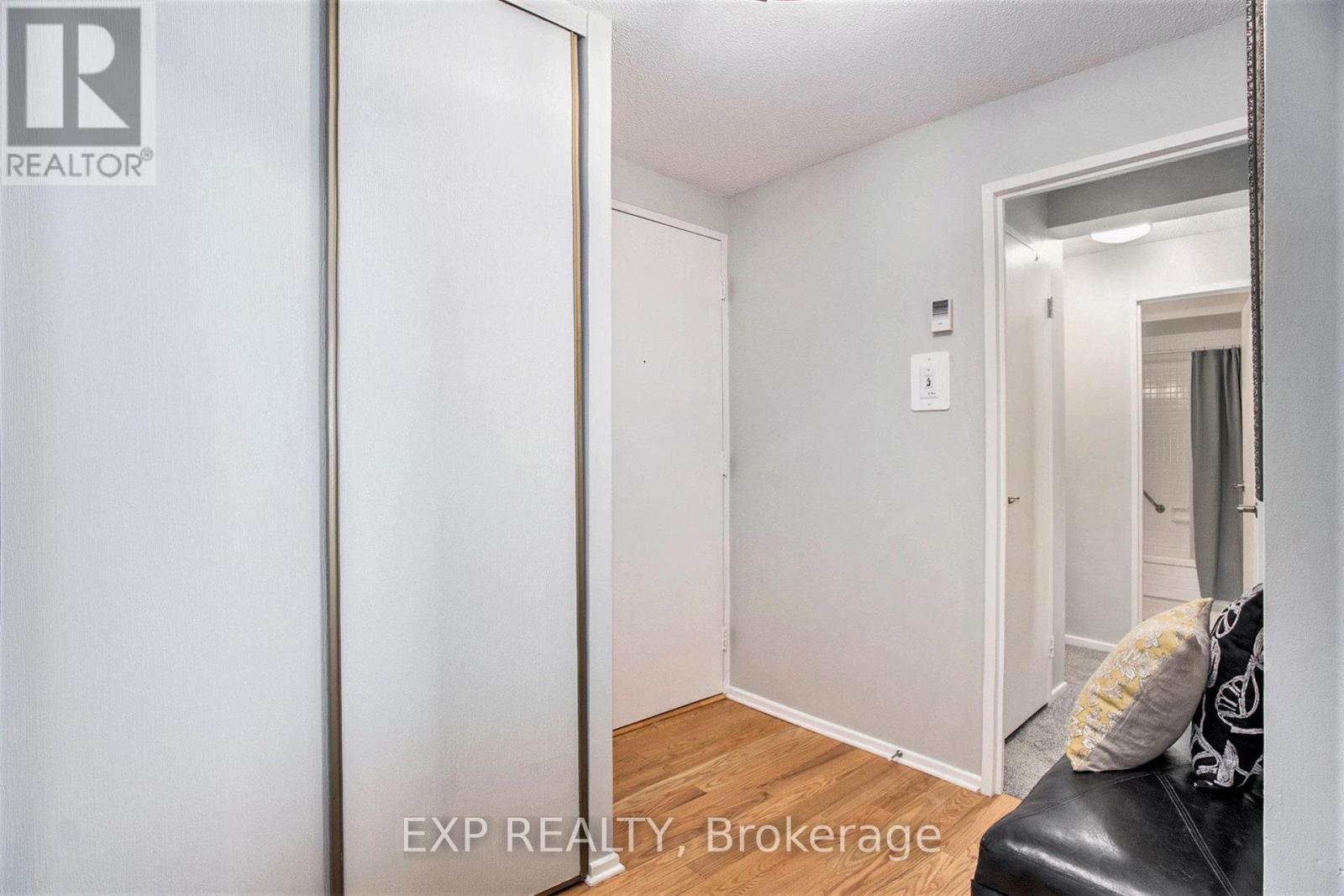 706 - 915 Elmsmere Road, Ottawa, Ontario  K1J 8H8 - Photo 8 - X12774684