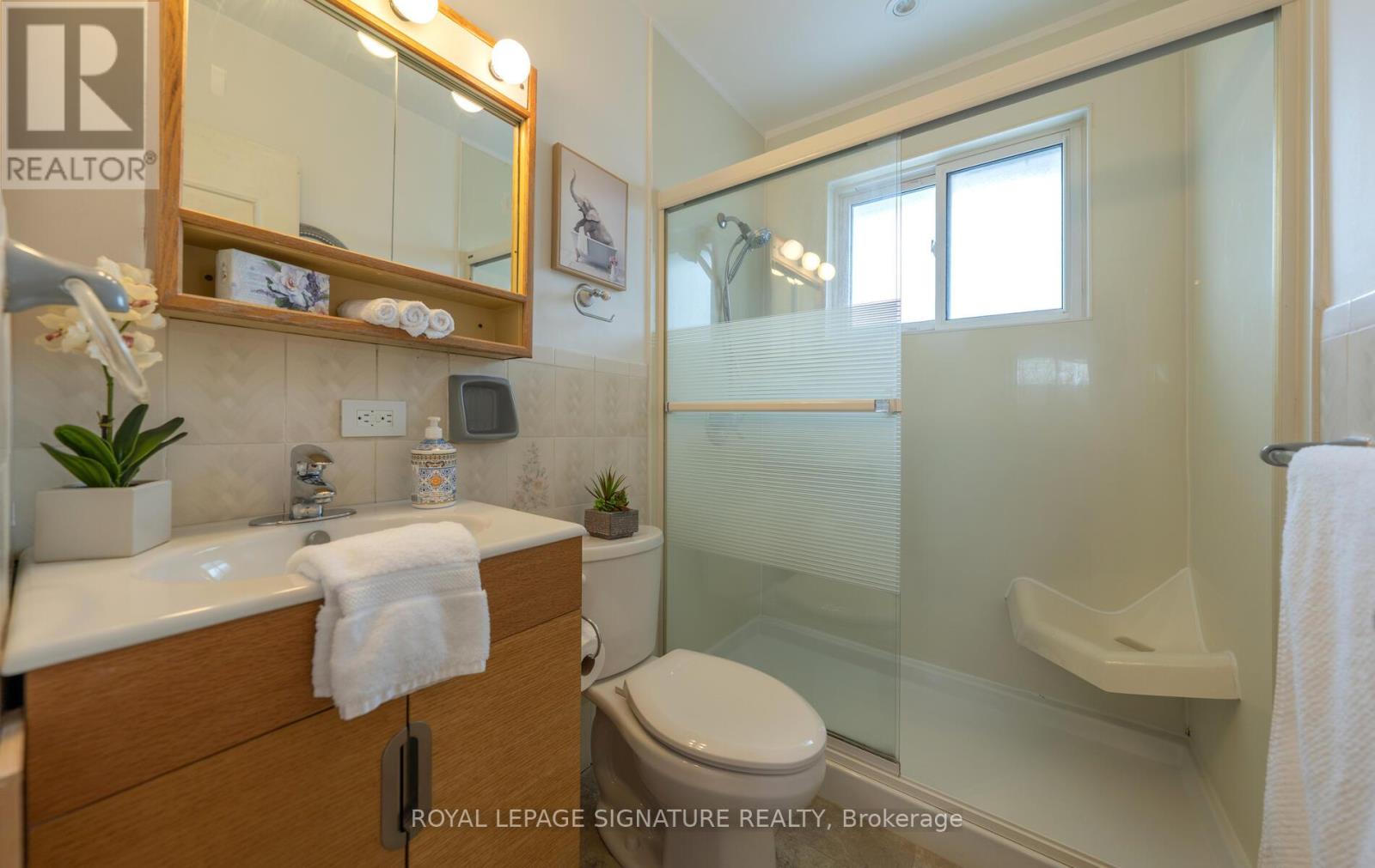 7 Mountland Drive, Toronto, Ontario  M1G 2N5 - Photo 25 - E12774378